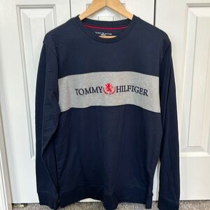 Tommy Hilfiger sweat shirt